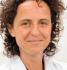 La légion d’honneur pour Isabelle Fromantin, infirmière spécialisée en plaies tumorales