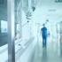 Maintenir les infirmiers à l’hôpital : l’impératif de fidélisation face aux carrières courtes