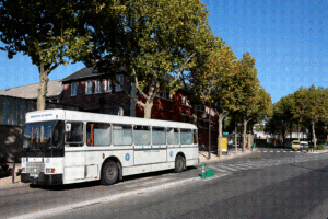 A bord du "Bus méthadone", relais mobile pour la substitution