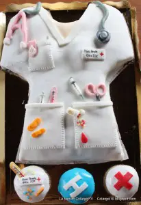 Manger Sa Blouse Son 4 Couleurs Ou Son Stethoscope C Est Possible Actusoins Actualite Infirmiere