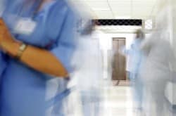 Hôpitaux : la compression de l'emploi infirmier inéluctable, selon la FHF