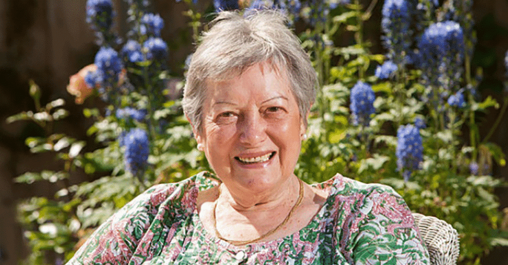 A 75 Ans Une Ancienne Infirmiere En Bonne Sante Choisit Le Suicide Assiste Plutot Que La Vieillesse Actusoins Actualite Infirmiere