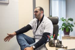 Marwan Ala, infirmier en psychiatrie dans un service d'hospitalisation de l'Etablissement public de santé mentale (EPSM) de l'agglomération lilloise Marwan Ala, infirmier en psychiatrie dans un service d'hospitalisation de l'Etablissement public de santé mentale (EPSM) de l'agglomération lilloise