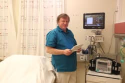 Aksel Billicz, 61 ans, infirmier anesthésiste et directeur de l'hôpital