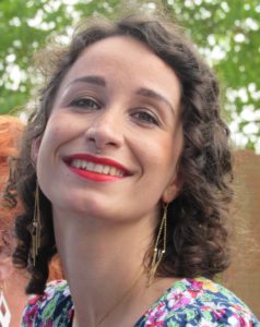 Infirmière en réanimation néonatale à Paris, Mylène Pottier Infirmière en réanimation néonatale à Paris, Mylène Pottier