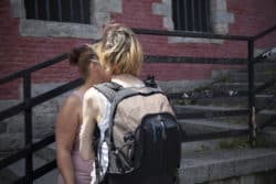 Fanny Baron-Leroy, infirmière sillonne le quartier, à la rencontre des prostituées Fanny Baron-Leroy, infirmière sillonne le quartier, à la rencontre des prostituées