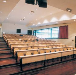 Thèse de doctorat : l'expérience des aides-soignants ne doit pas être un fardeau en IFSI Thèse de doctorat : l'expérience des aides-soignants ne doit pas être un fardeau en IFSI
