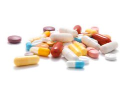 Bactéries résistantes : l'OMS s'alarme du manque de nouveaux antibiotiques