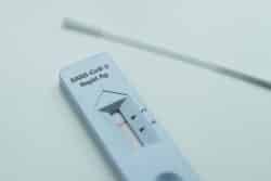 Un arrêté modifie la population cible des tests antigéniques
