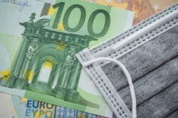 Infirmiers de soins critiques : une prime mensuelle de 100 euros à partir de janvier 2022