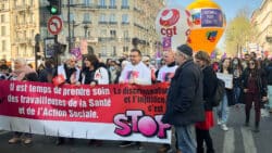 Journée internationale des droits des femmes : des soignantes dans la rue