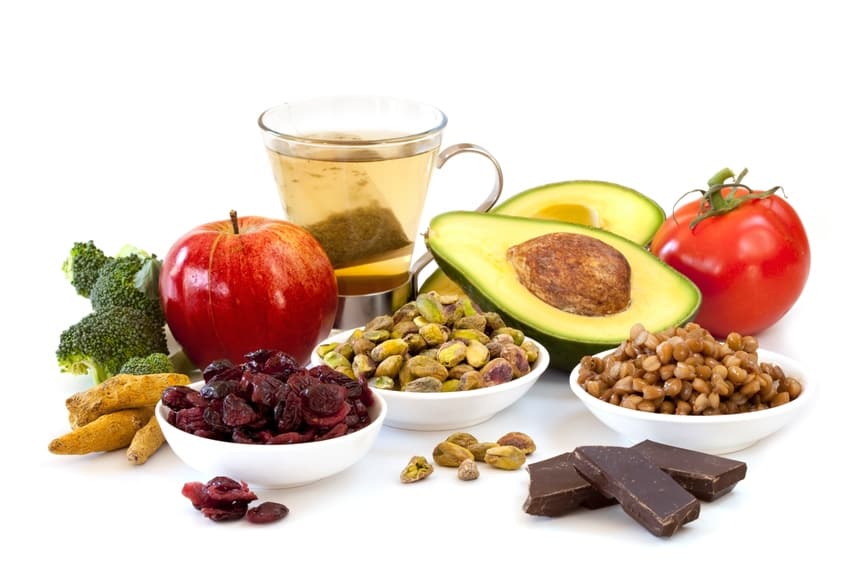 Ces aliments qui accentuent les effets indésirables ou diminuent l'efficacité d'un traitement