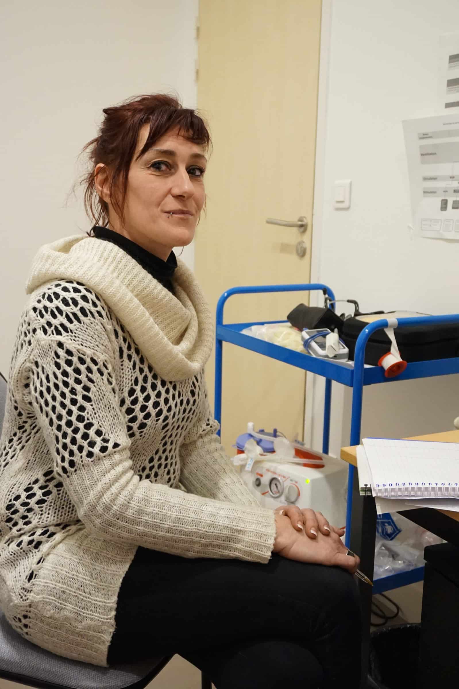 Séverine Mallégoll infirmière au sein de la SCMR parisienne