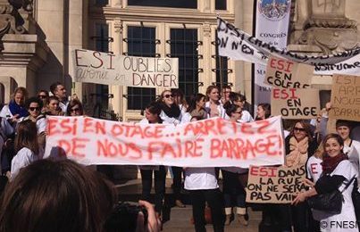 Stages infirmiers dans les cliniques : c’est le blocage
