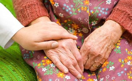 Les Assistants de soins en gérontologie revalorisés