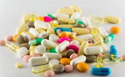 Polyconsommation médicamenteuse des personnes âgés : un problème de santé publique