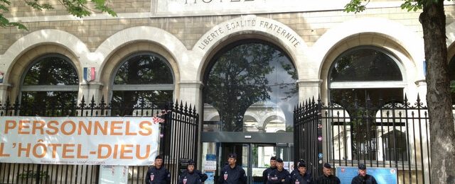 Hôtel-Dieu à Paris: les urgences fermeront le 4 novembre Hôtel-Dieu à Paris: les urgences fermeront le 4 novembre
