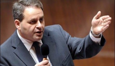 Xavier Bertrand nommé ministre de la Santé…et du Travail