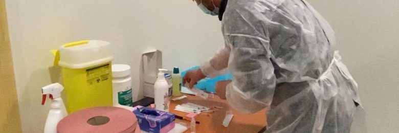 Au coeur de l’Isère, loin des établissements de santé, un centre de vaccination