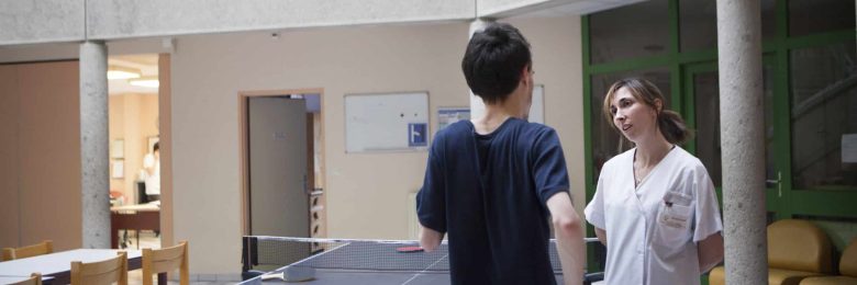 Exercer en psychiatrie : quelles spécificités pour les infirmiers et les infirmières ?