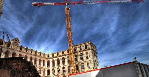 Gel des projets de modernisation des hôpitaux Gel des projets de modernisation des hôpitaux