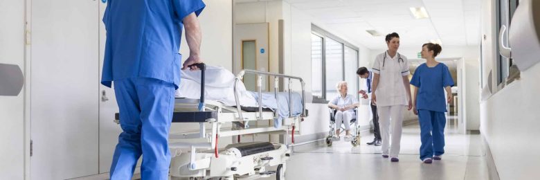 Huit internes en médecine formés à l’étranger exclus pour incompétence