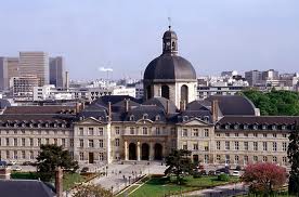 Vincent Lambert transféré à La Pitié-Salpêtrière Vincent Lambert transféré à La Pitié-Salpêtrière