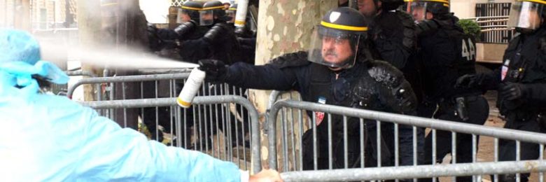 [VIDEO] Pas de négociations, mais le gaz et la matraque pour les IADE