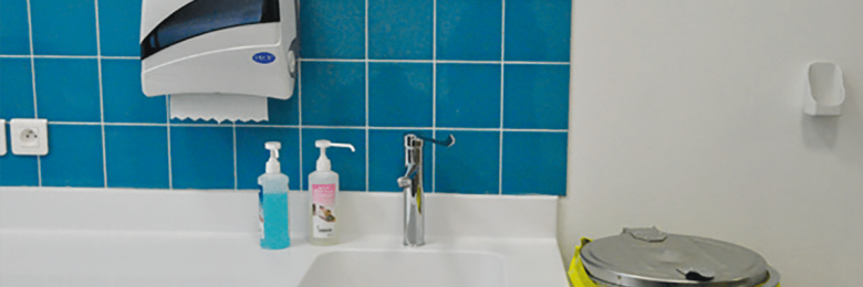 Lingettes jetables : risque de dissémination des bactéries