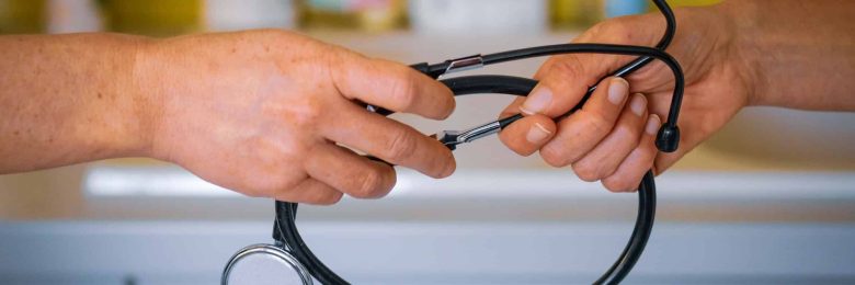 Hôpital magnétique : attirer les infirmiers comme un frigo attire les aimants