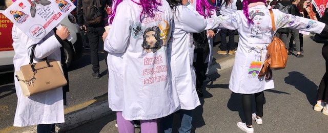 Mobilisation du 8 mars : les soignants dans les rangs