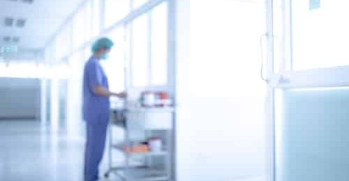 Traitement de la douleur : un protocole de coopération préalable à la pratique avancée infirmière ?