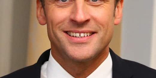 Un jour, un candidat : Emmanuel Macron – Protéger les Français