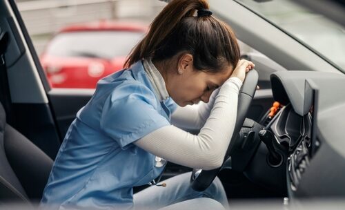Conditions de travail des infirmiers libéraux : premiers résultats d’une étude inédite Conditions de travail des infirmiers libéraux : premiers résultats d’une étude inédite