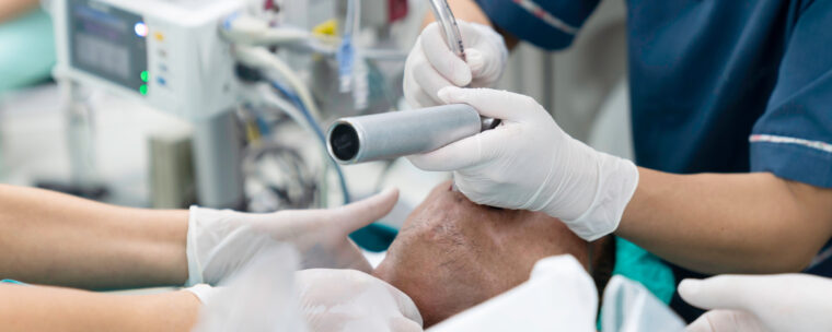 L’Intubation trachéale, un geste à anticiper L’Intubation trachéale, un geste à anticiper
